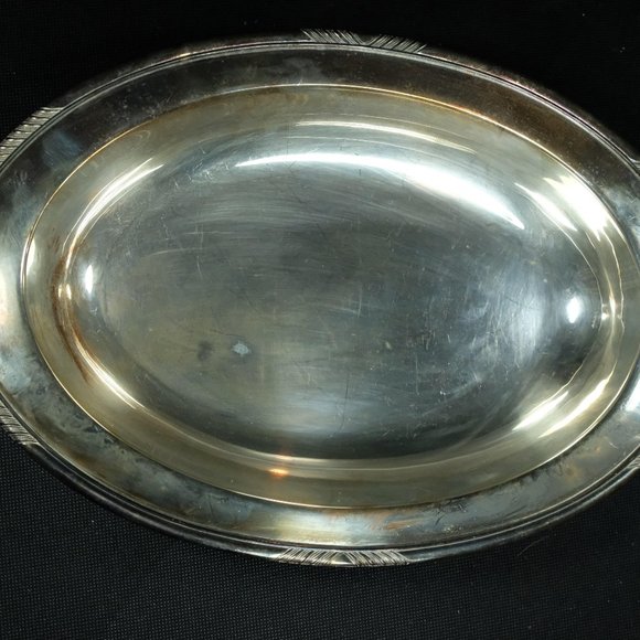 Vintage Wm Rogers York Silver Covered 2-Piece Serving Dish and Lid - Picture 4 of 7